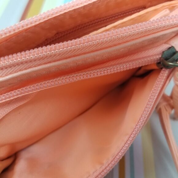 New Wristlet Wallet. Faux leather. - Picture 8 of 8